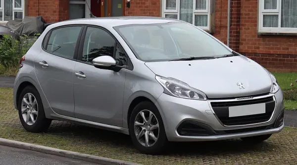 Quelle huile moteur choisir pour ma Peugeot 208
