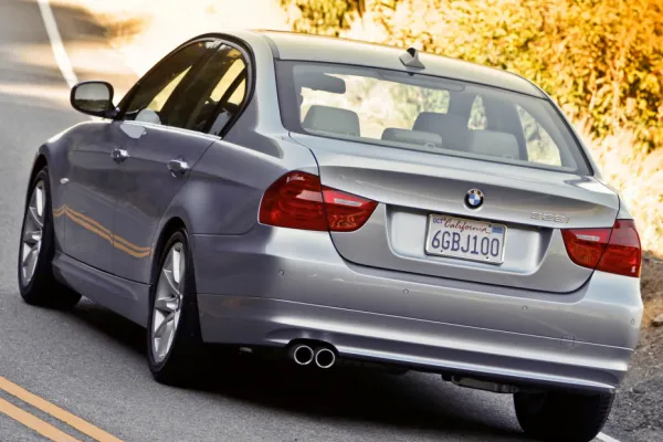 Quelle huile moteur pour BMW 328i E90