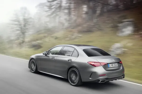 Quelle huile moteur pour Mercedes Classe C W206