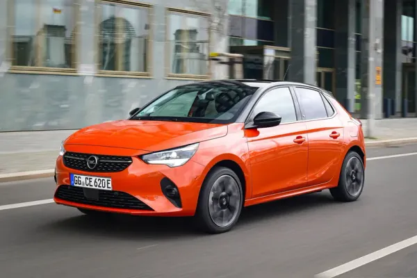 Quelle huile moteur pour Opel Corsa E