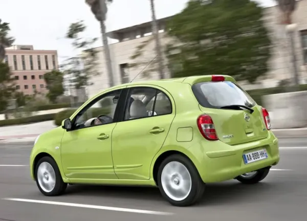 Quelle huile moteur pour Nissan Micra 4 (K13)